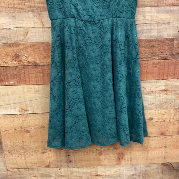 As U Wish Green Lace Mini Drew - Picture 3 of 9